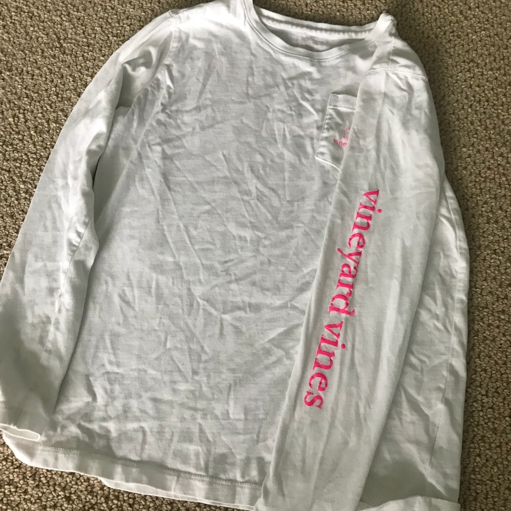 Vineyard vines white and pink long sleeve